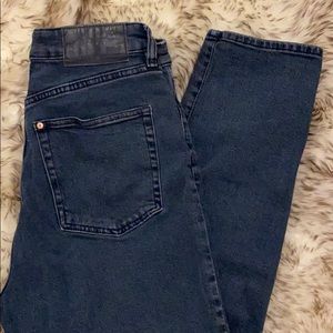 H&M high waisted mom jeans, barely worn!